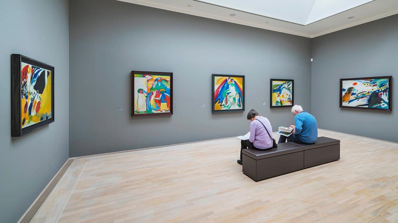 Raum mit Werken von Wassily Kandinsky in München: Eines seiner Bilder ist nun nach 70 Jahren wieder gefunden worden.