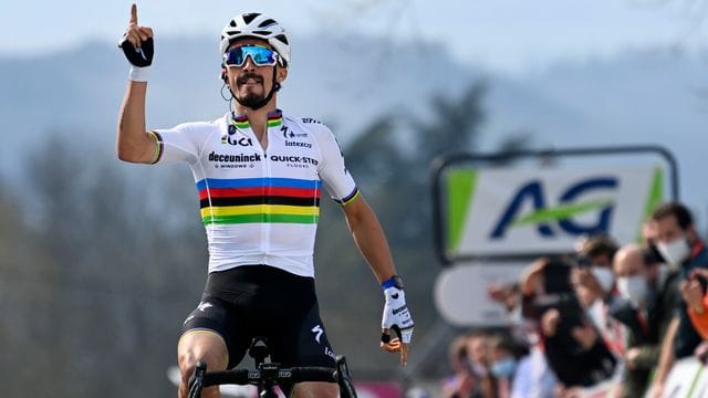 Will sein Regenbogentrikot verteidigen: Julian Alaphilippe.