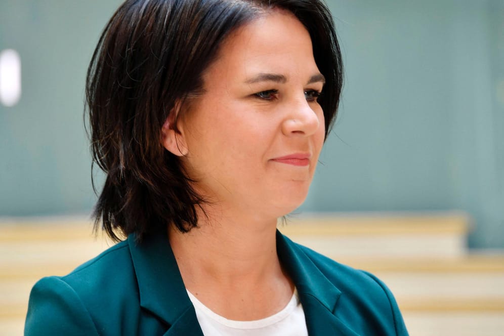Annalena Baerbock: Die Bitte der Grünen-Kanzlerkandidatin an die Basis der Partei, sich mit Änderungsanträgen zum Programmentwurf für den Parteitag zurückzuhalten, war offenbar vergeblich.