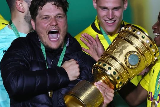 Wurde zuletzt immer wieder mit anderen Clubs in Verbindung gebracht: BVB-Coach Edin Terzic.