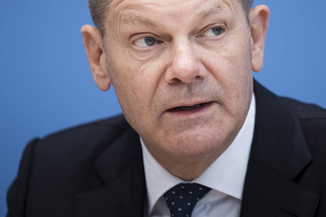 Finanzminister in der Kritik: Selbst Rauch-Gegner halten wenig von Olaf Scholz' Plänen für die Tabaksteuer.