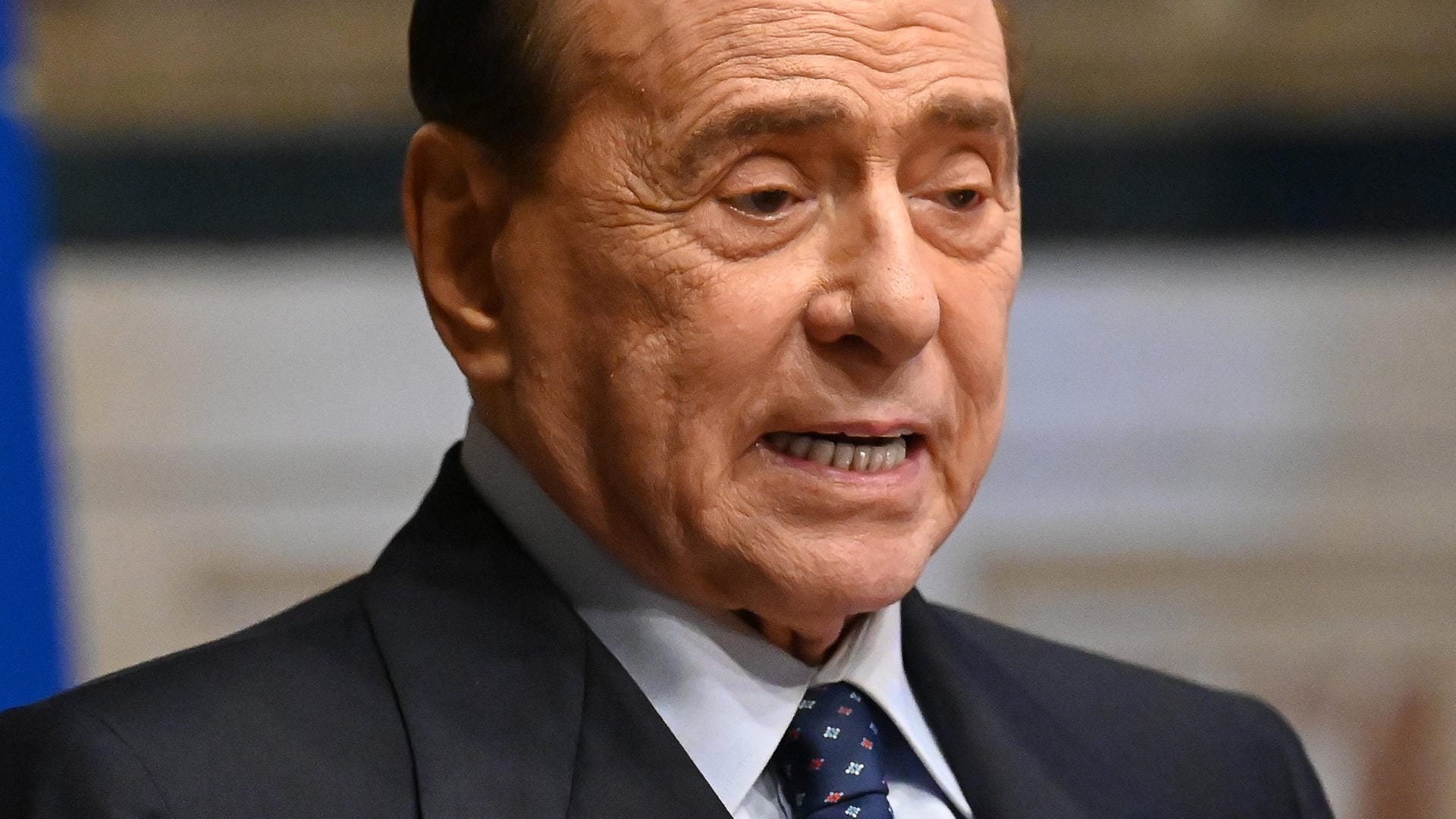 Italiens ehemaliger Ministerpräsident Silvio Berlusconi: Wegen Spätfolgen seiner Covid-Erkrankung wurde der Politiker mehrere Tage in einem Krankenhaus behandelt (Archivfoto). Italiens ehemaliger Ministerpräsident Silvio Berlusconi: Wegen Spätfolgen seiner Covid-Erkrankung wurde der Politiker mehrere Tage in einem Krankenhaus behandelt (Archivfoto).