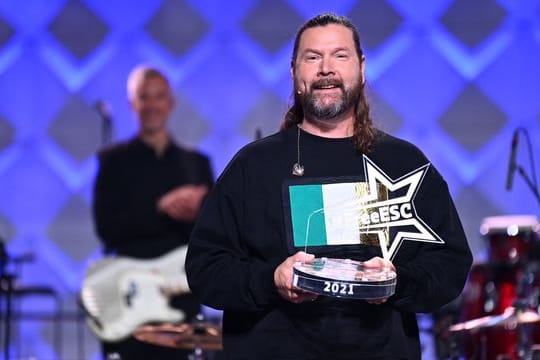 Musiker Rea Garvey hat für sein Heimatland Irland den zweiten "Free European Song Contest" von Stefan Raab und ProSieben gewonnen.