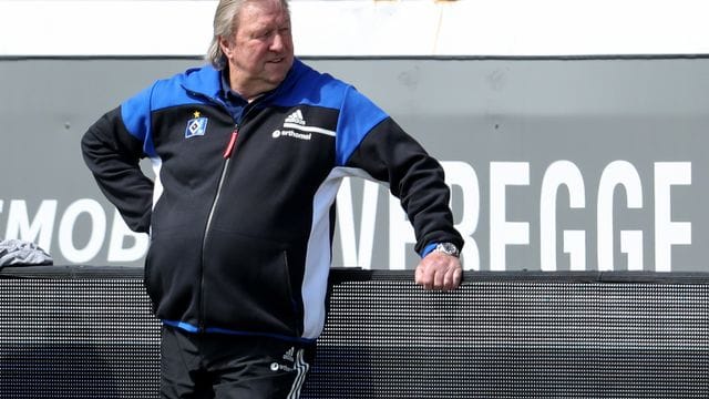 Horst Hrubesch und der HSV vergaben in Osnabrück die letzte Aufstiegschance.