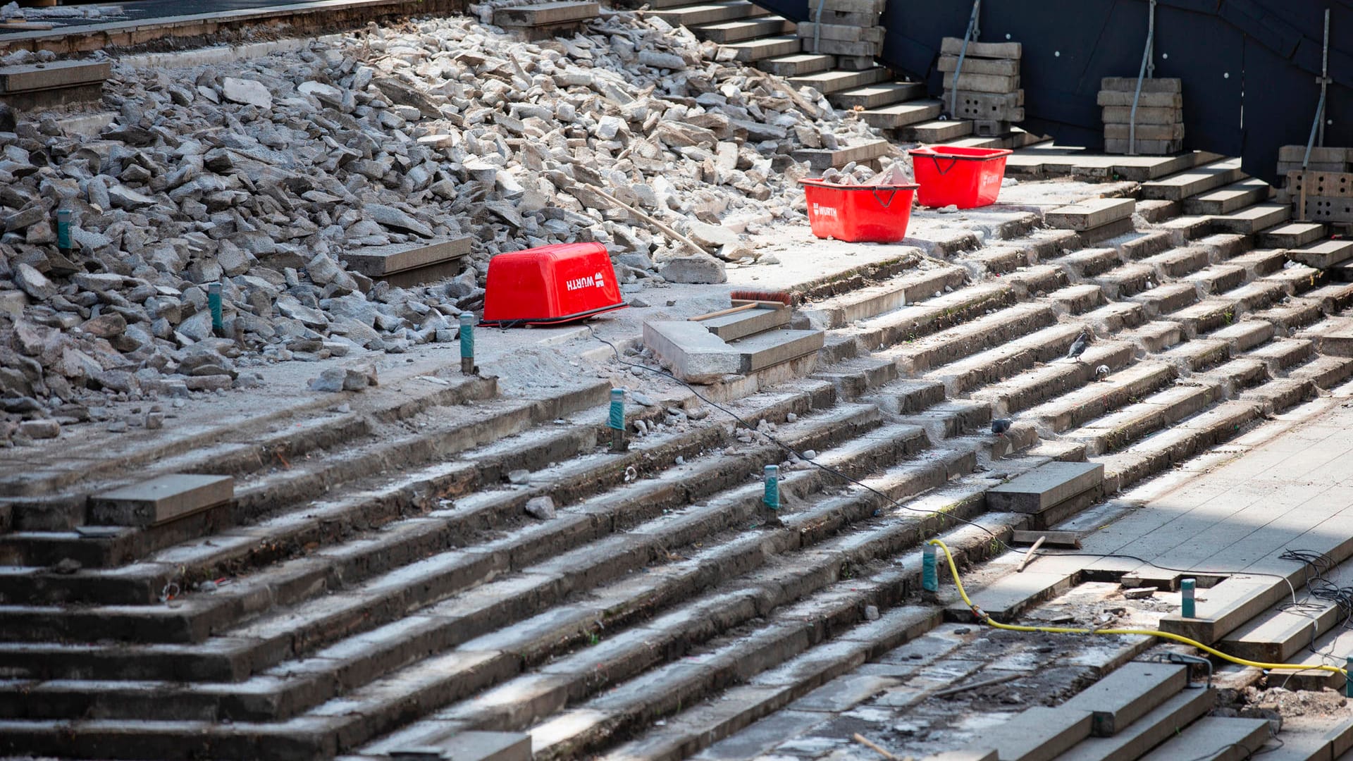 Domtreppe in Köln: Die Sanierung soll bis 2022 dauern.