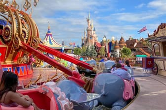 Disneyland Paris: Der Park verzeichnete 2019 dem Tourismusverband der Hauptstadtregion zufolge rund 15 Millionen Besucher.