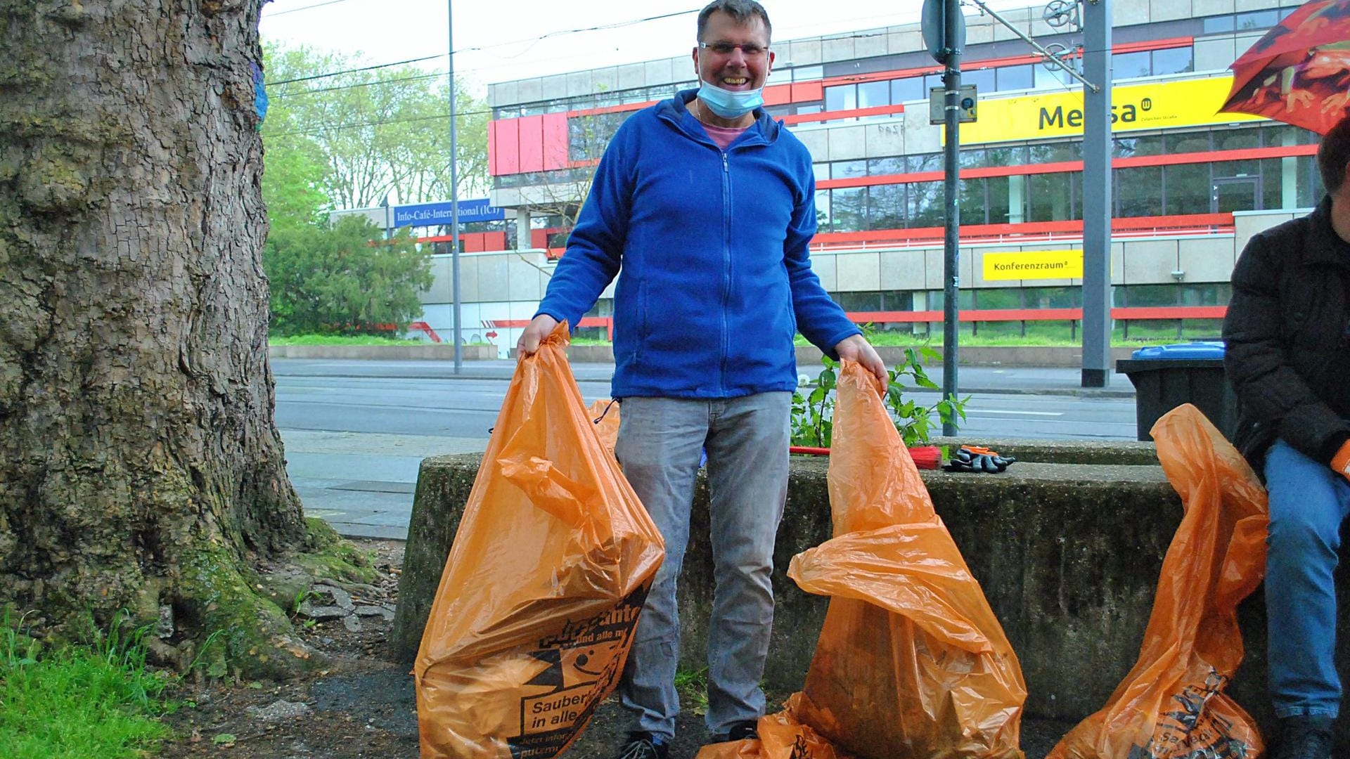 Initiator Lutz Nagrotzki ist Mitinhaber der Piranha-Bar auf der Kyffhäuserstraße.