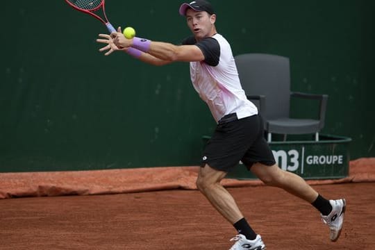 Dominik Koepfer kämpfte sich in Genf ins Achtelfinale.