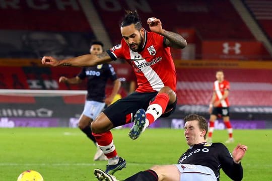 Theo Walcott (oben) spielt in der Premier League weiter für den FC Southampton.