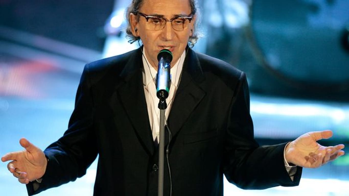 Franco Battiato beim "Festival di Sanremo" 2007.