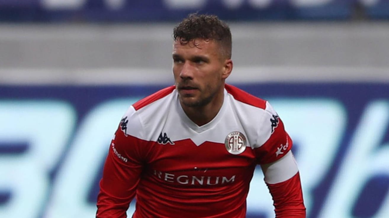 Lukas Podolski: Der Ex-Nationalspieler unterlag mit seinem Team Antalyaspor im türkischen Pokalfinale. Lukas Podolski: Der Ex-Nationalspieler unterlag mit seinem Team Antalyaspor im türkischen Pokalfinale.