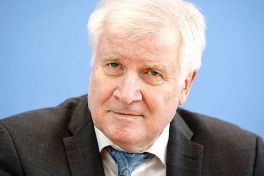 Bundesinnenminister Horst Seehofer hatte die drei Vereine bereits am 15.