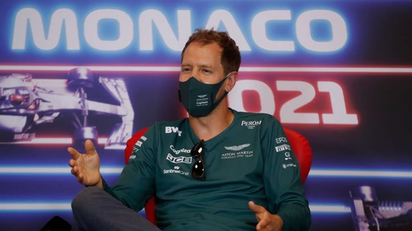 Bekommt bei Aston Martin weibliche Verstärkung: Sebastian Vettel.