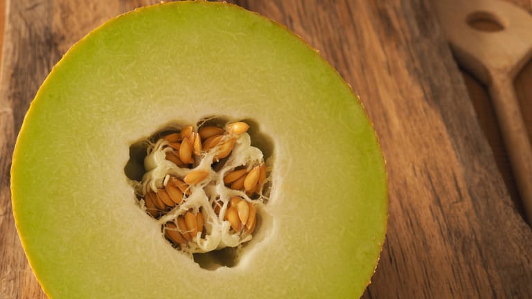 Galiamelone: Die Melone ist kalorienarm und enthält wichtige Nährstoffe wie Kalium und Natrium.