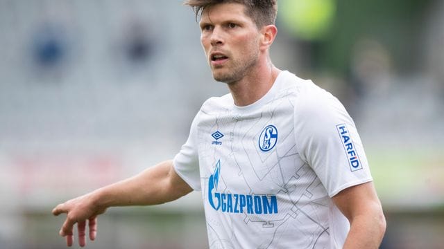 Hat noch keine Entscheidung über einen möglichen Verbleib auf Schalke getroffen: Klaas-Jan Huntelaar. Hat noch keine Entscheidung über einen möglichen Verbleib auf Schalke getroffen: Klaas-Jan Huntelaar.