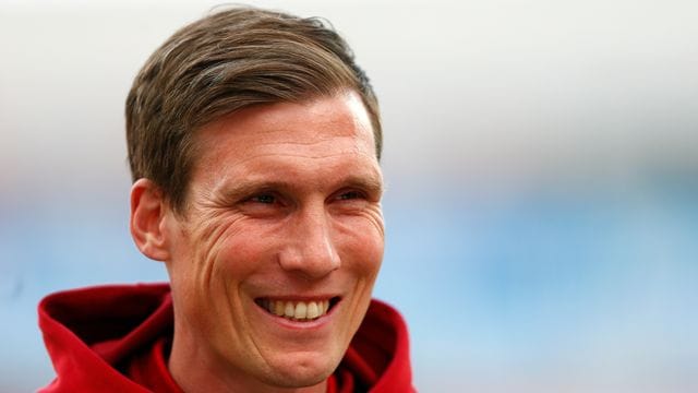 Hat immer noch gute Drähte nach Dortmund: Leverkusen-Coach Hannes Wolf. Hat immer noch gute Drähte nach Dortmund: Leverkusen-Coach Hannes Wolf.