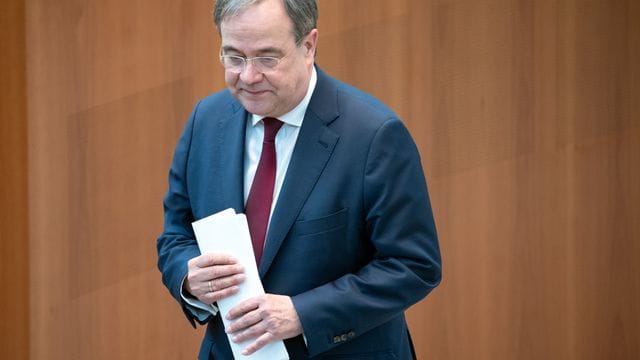 Unter Kanzlerkandidat Armin Laschet schneidet die Union im ZDF-"Politbarmeter" so schlecht ab wie nie.