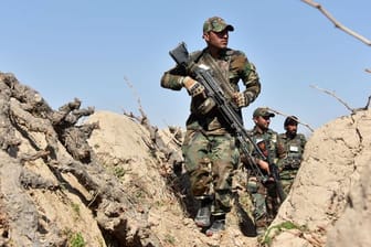 Soldaten der afghanischen Regierung Ende Februar bei einer Militäroperation in Kandahar.