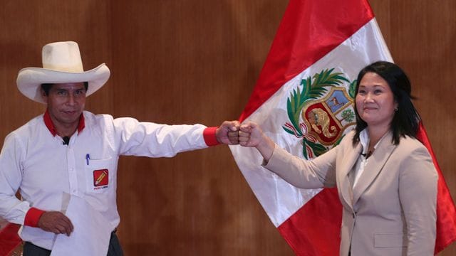 Pedro Castillo (l) tritt bei der Wahl gegen Keiko Fujimori (r) an. Pedro Castillo (l) tritt bei der Wahl gegen Keiko Fujimori (r) an.