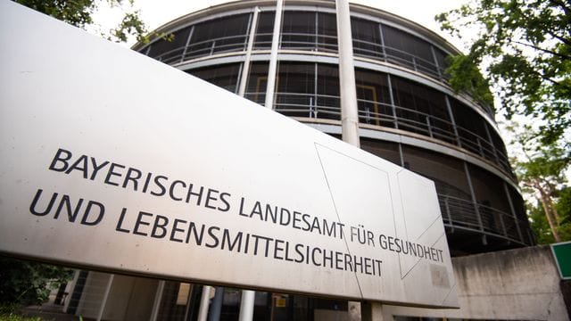 Das bayerische Landesamt für Gesundheit und Lebensmittelsicherheit ist auch für Tiergesundheit zuständig.