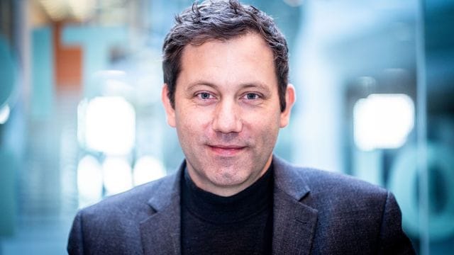 Lars Klingbeil, SPD-Generalsekretär, in der SPD-Parteizentrale, dem Willy-Brandt-Haus. Lars Klingbeil, SPD-Generalsekretär, in der SPD-Parteizentrale, dem Willy-Brandt-Haus.