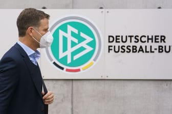 Stach im Kampf um Hansi Flick auch Real Madrid aus: Nationalmannschafts-Direktor Oliver Bierhoff.