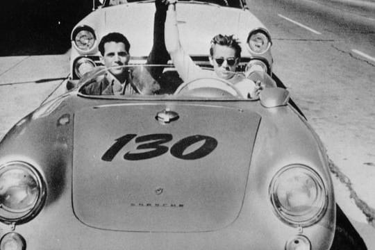 Legende mit Leidenschaft: Der Porsche 550 Spyder mit dem Spitznamen "Little Bastard" wurde James Dean (r.