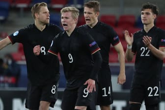 Großer Jubel: Die deutsche U21-Mannschaft steht im EM-Halbfinale.