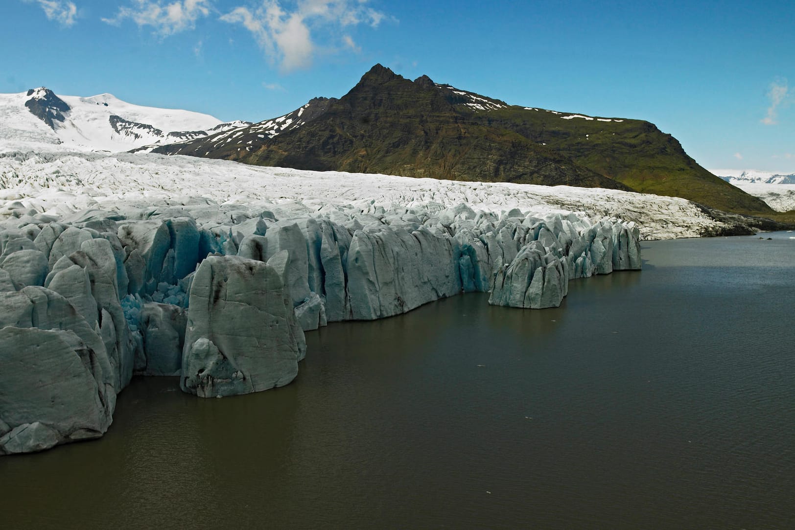 Eismasse des Vatnajokull (Symbolbild): Islands Gletscher verlieren seit Jahren an Fläche.