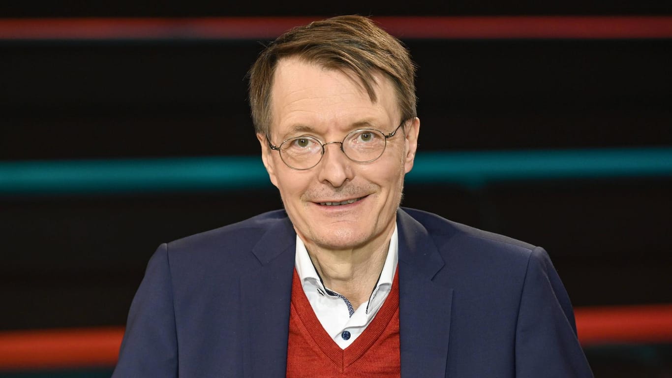 Karl Lauterbach in einer TV-Talkshow (Archivbild): Der Politiker hat bei einer Kölnerin offenbar Emotionen ausgelöst.
