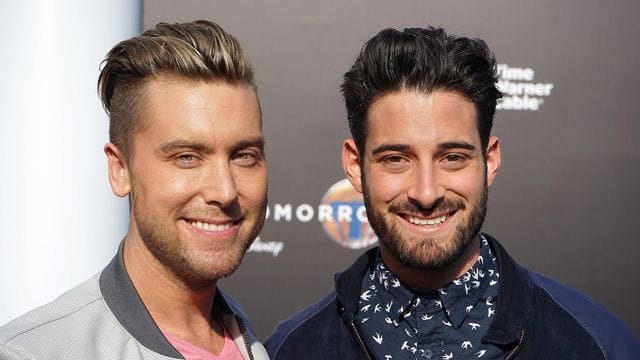 US-Sänger Lance Bass (l) und Ehemann Michael Turchin. US-Sänger Lance Bass (l) und Ehemann Michael Turchin.