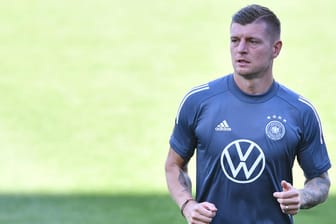 Nach Corona-Quarantäne: Toni Kroos meldet sich fit für die EM.