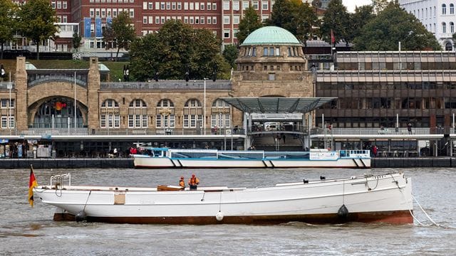 Lotsenschoner "No.5 Elbe" Lotsenschoner "No.5 Elbe"
