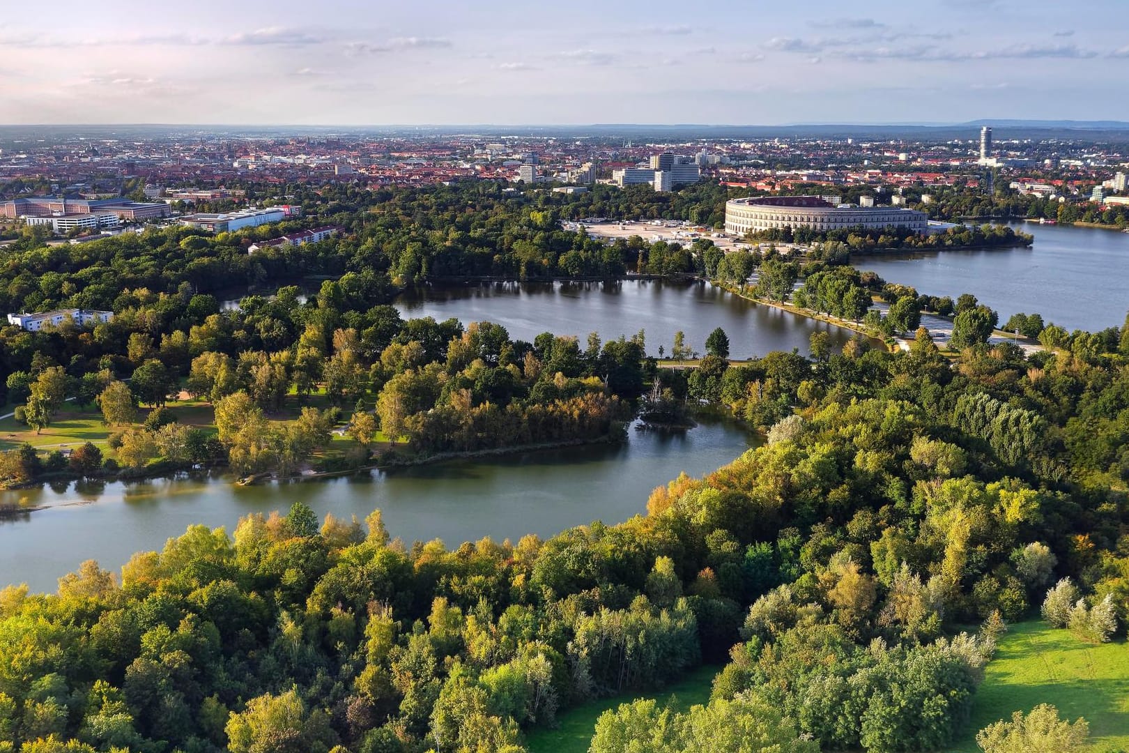 Ausblick vom Silberbuck-Hügel auf den Silbersee: Wie gut kennen Sie die fränkische Mundart?