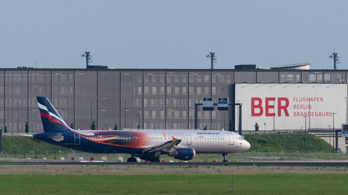 Eine Maschine der russischen Fluglinie Aeroflot in Berlin: Mehrere Flüge nach Deutschland wurden in den vergangenen Tagen nicht zugelassen (Archivfoto).