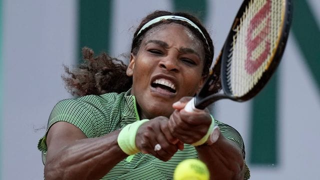 Kämpfte sich bei den French Open in Runde drei: Serena Williams in Aktion.