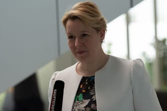 Franziska Giffey (SPD): Behält sie ihren Doktortitel?