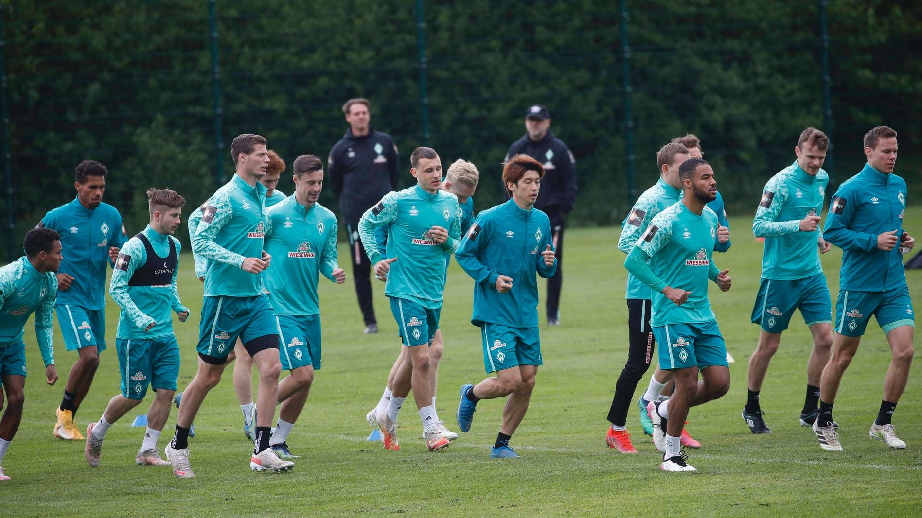 Mannschaftstraining vom SV Werder Bremen (Archivbild): Die Mannschaft reist zum zehnten Mal ins Zillertal. Mannschaftstraining vom SV Werder Bremen (Archivbild): Die Mannschaft reist zum zehnten Mal ins Zillertal.