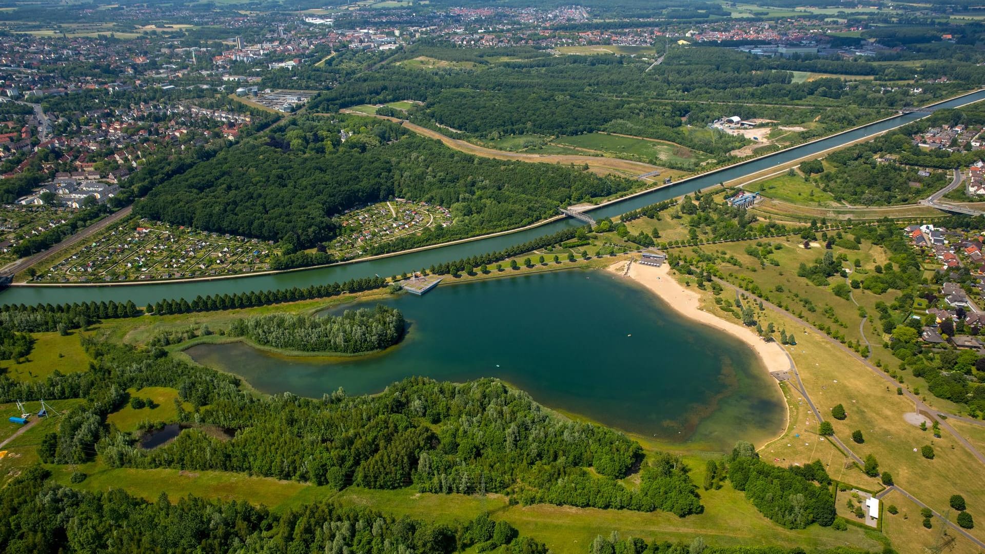 Der Datteln-Hamm-Kanal (Archivfoto): Dort kam ein junger Mann ums Leben. Der Datteln-Hamm-Kanal (Archivfoto): Dort kam ein junger Mann ums Leben.