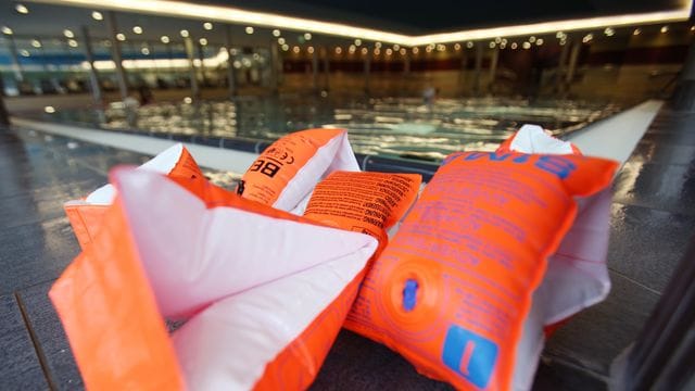 Schwimmuntericht für Kinder