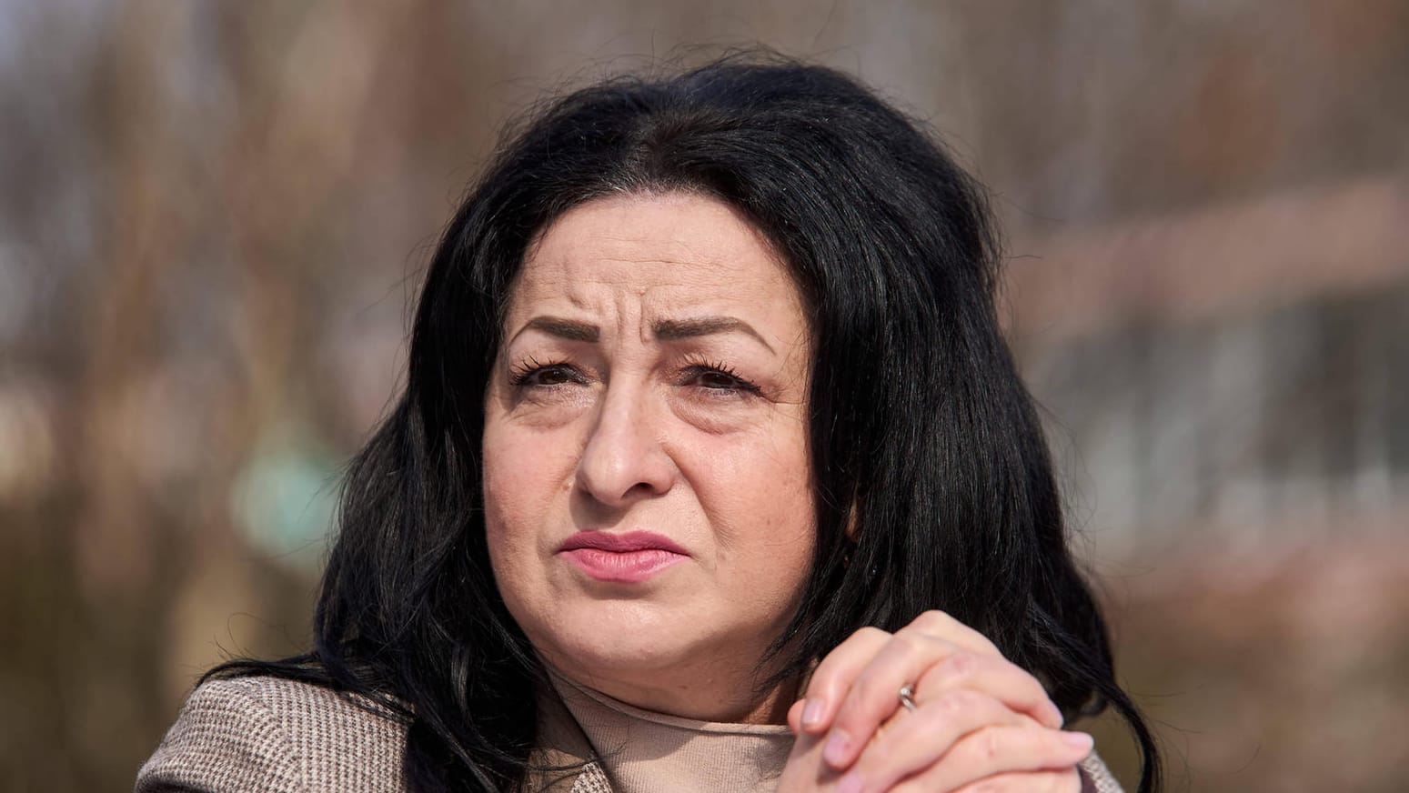 Dilek Kalayci bei einer Pressekonferenz (Archivbild): Sie gab zu, dass bei den Teststellen teilweise nicht alles rund läuft.