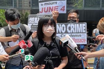 Chow Hang-Tung (Archivbild): Die Aktivistin wurde in Hongkong in Gewahrsam genommen.