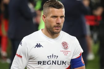 Lukas Podolski im Trikot von Antalyaspor: Der frühere deutsche Nationalspieler bekam keinen neuen Vertrag.