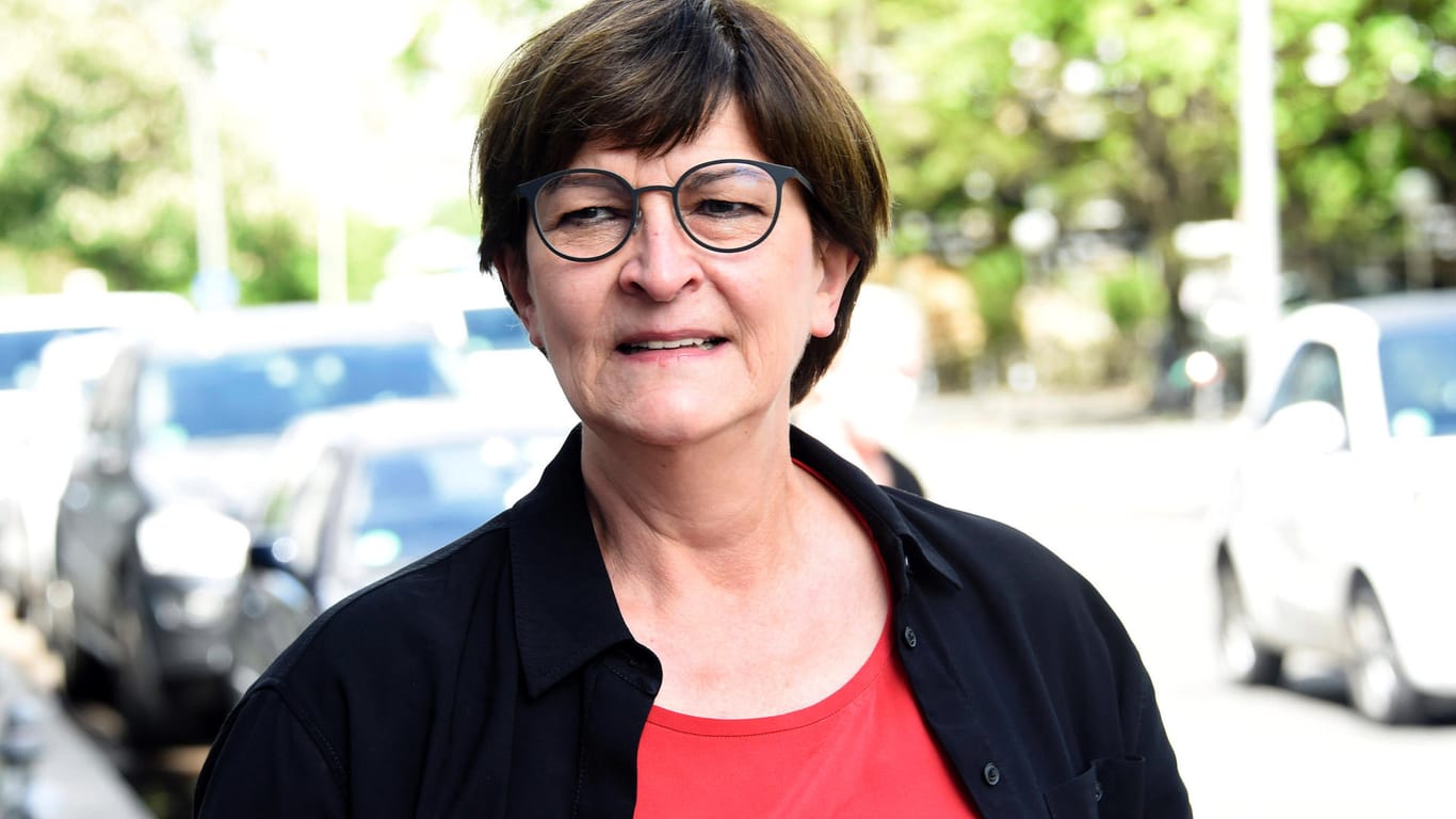 Saskia Esken: Die SPD-Vorsitzende hat Kanzlerin Baerbock attackiert.