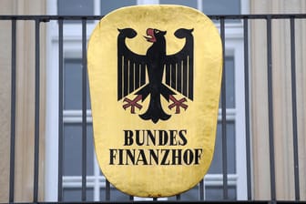 Der Bundesfinanzhof in München (Symbolbild): Das Gericht hat sich für das Absetzen von Verlusten aus Aktienverkäufen über andere Kapitalanlagen stark gemacht.
