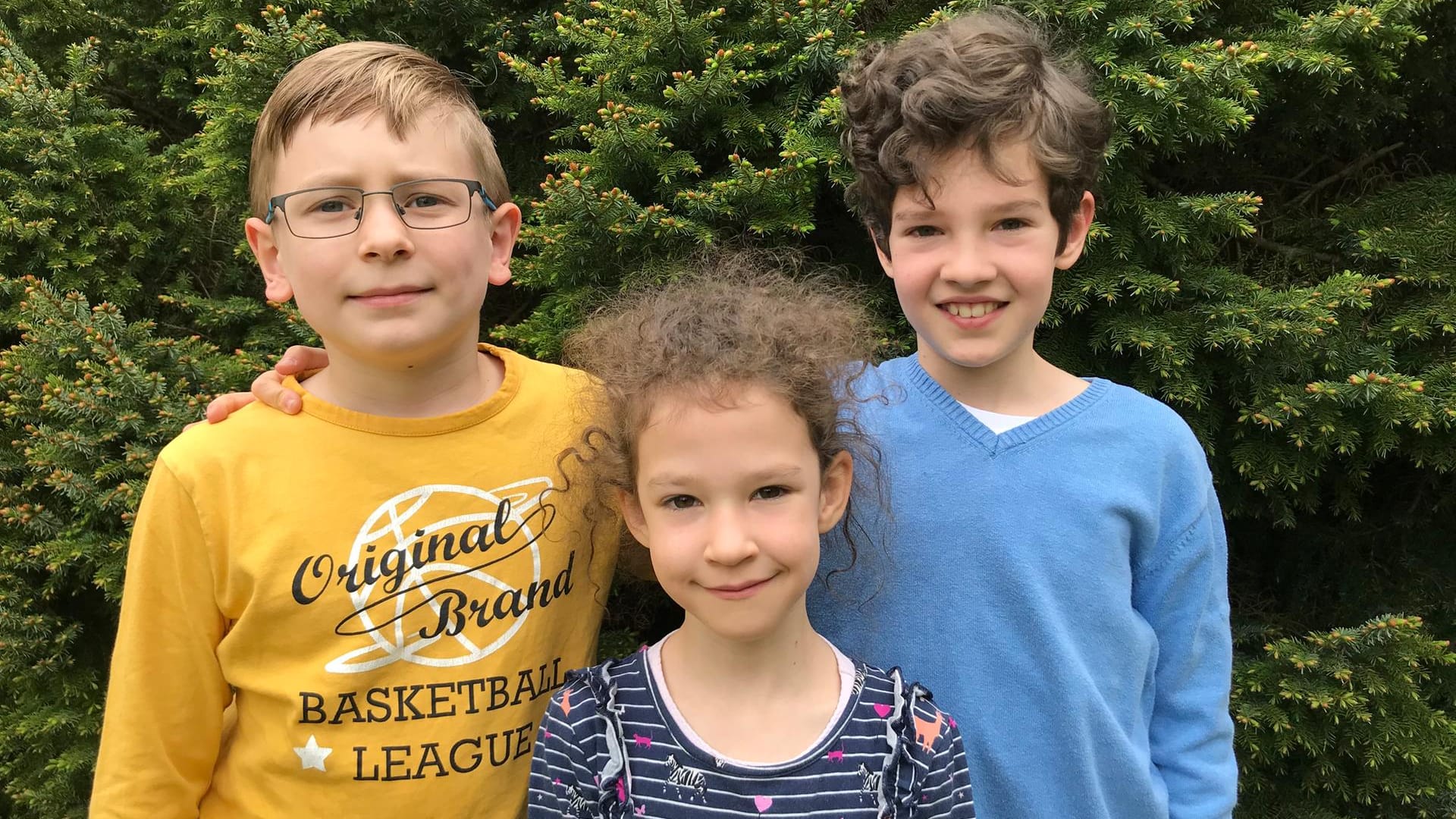 Das "Detektivbüro Junior" von links nach rechts: Korbinian (9), Johanna (6) und Benjamin (9) suchen entlaufene Haustiere in München.