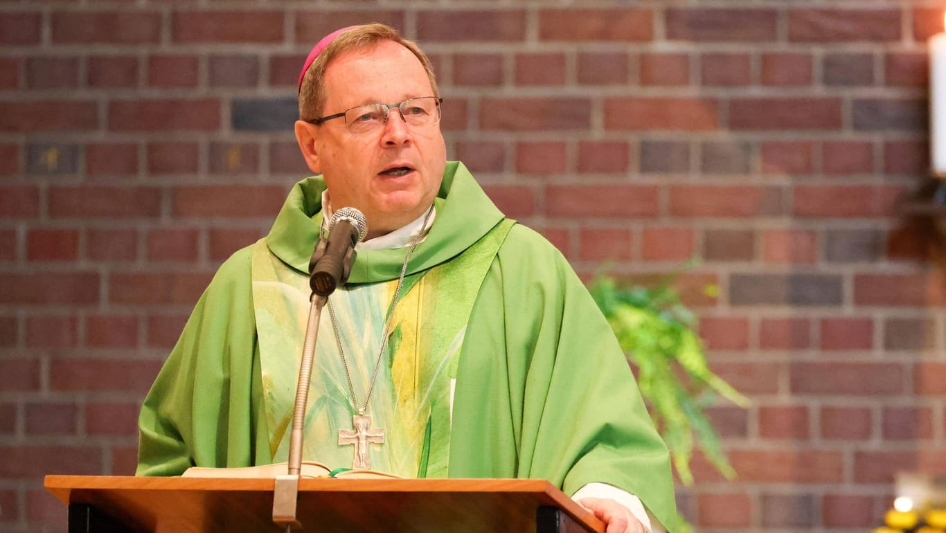 Der Vorsitzende der Bischofskonferenz Georg Bätzing: Es brauche nun dringend tiefgreifende Reformen.