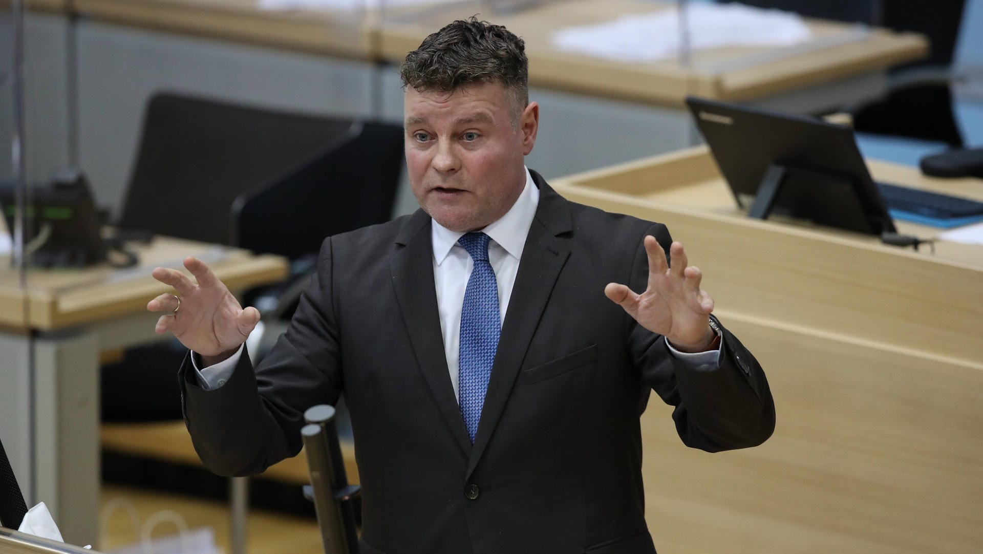 Parlamentarischer Geschäftsführer Markus Kurze: Eine sogenannte Deutschland-Koalition aus CDU, SPD und FDP "wäre sicherlich eine gute Option für Sachsen-Anhalt". Parlamentarischer Geschäftsführer Markus Kurze: Eine sogenannte Deutschland-Koalition aus CDU, SPD und FDP "wäre sicherlich eine gute Option für Sachsen-Anhalt".
