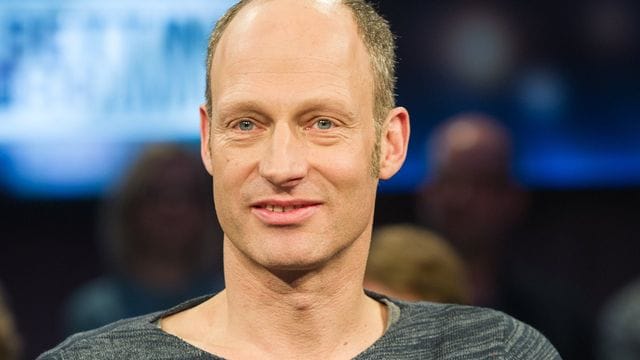 Joachim Meyerhoff steht in Berlin als Vernon Subutex auf der Bühne.