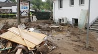 Überflutungen und Erdrutsche: So heftig wütete das Unwetter in Westdeutschland